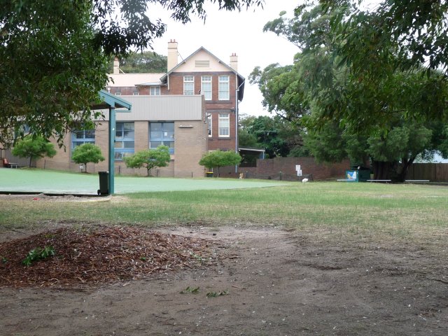 Rear of Botany Public School